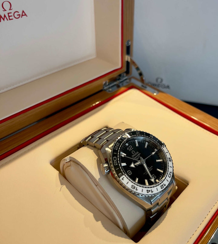 Omega Seamaster Planet Ocean 2011 FULL SET