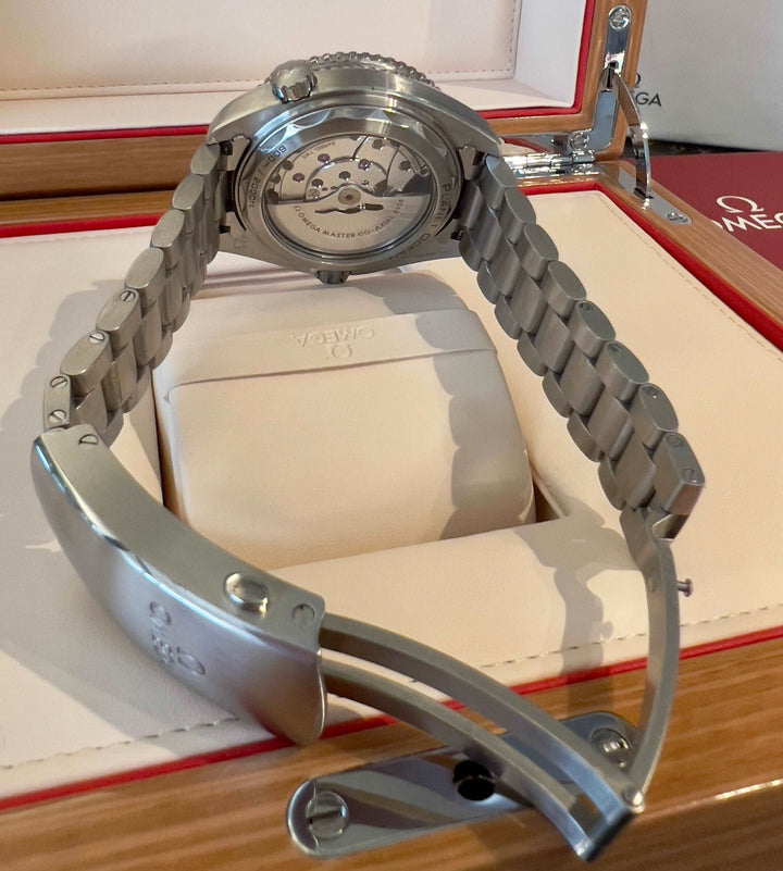 Omega Seamaster Planet Ocean 21530442201001 | LIKE NEW 2020