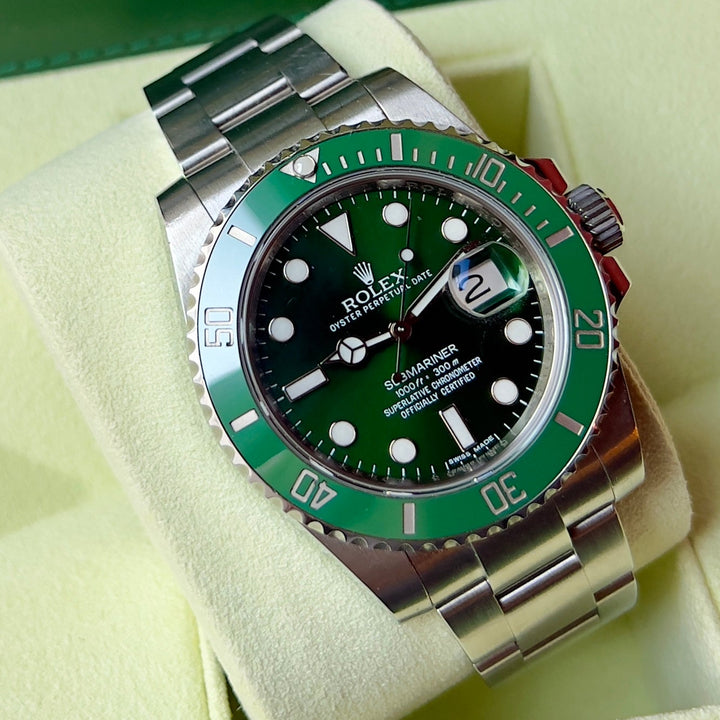 Rolex Submariner Date 116610LV | 2012 | HULK | LIKE NEW