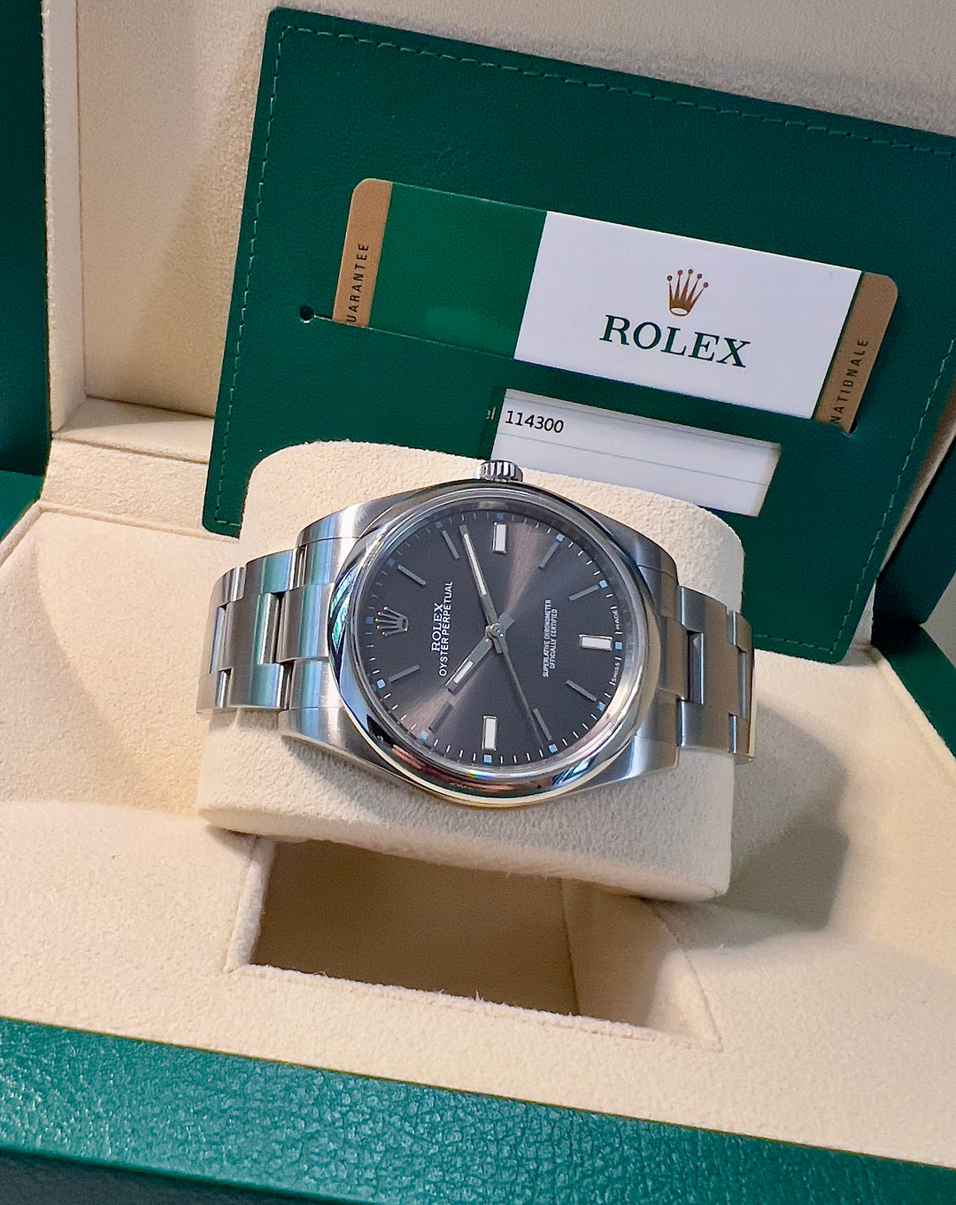 Rolex Oyster Perpetual 39 114300 | 2018