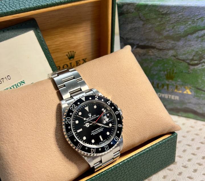 Rolex GMT-Master II 16710 | SEL 2001