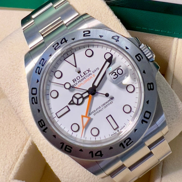 Rolex Explorer II 226570 | 2022 | NEW 99%