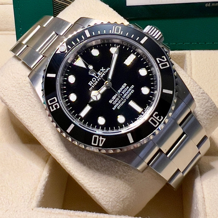 Rolex Submariner (No Date) 124060 | 2021