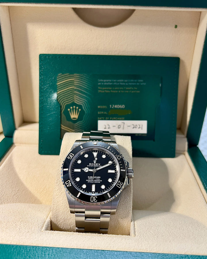 Rolex Submariner (No Date) 124060 | 2021