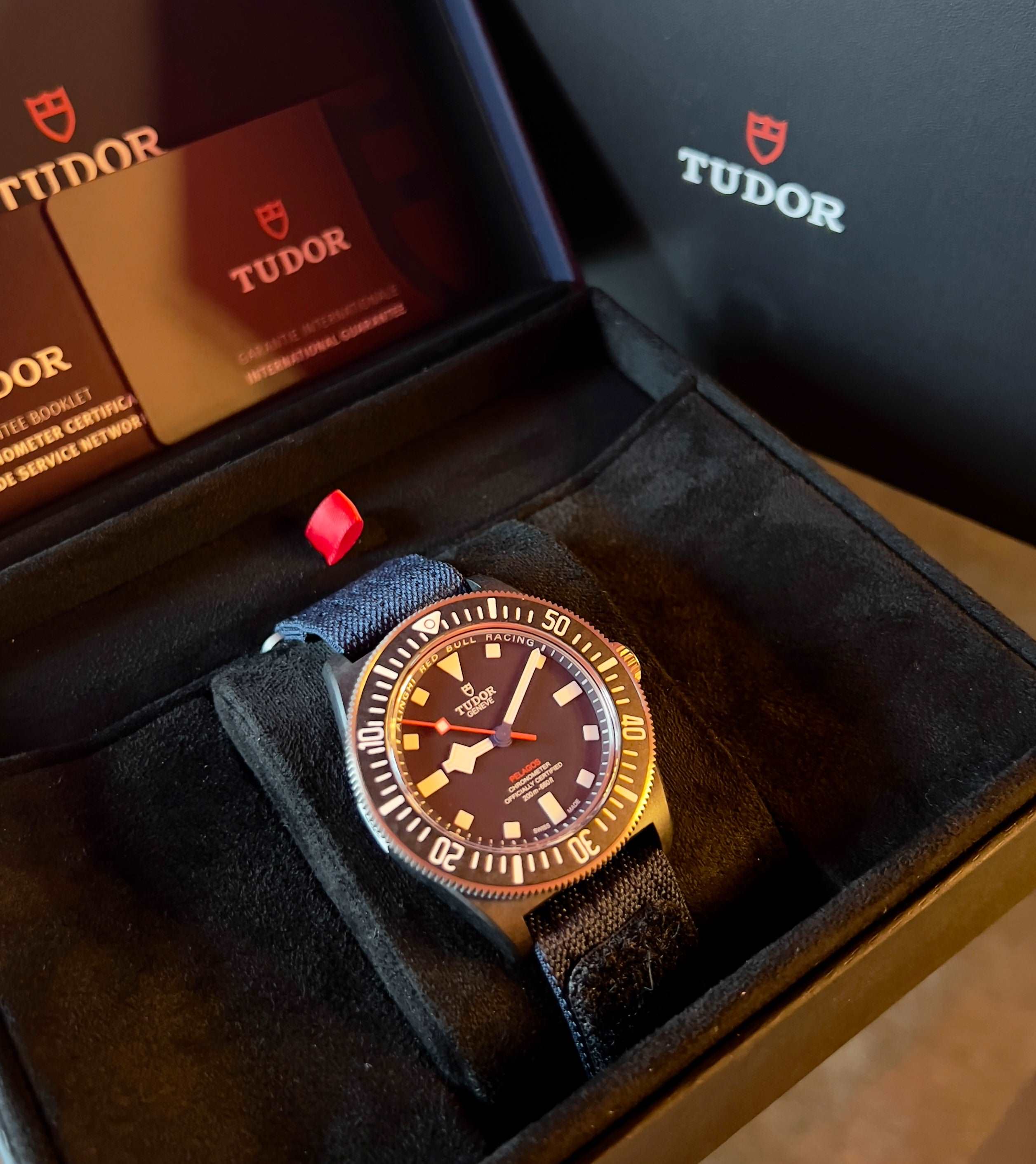 Tudor hotsell pelagos red