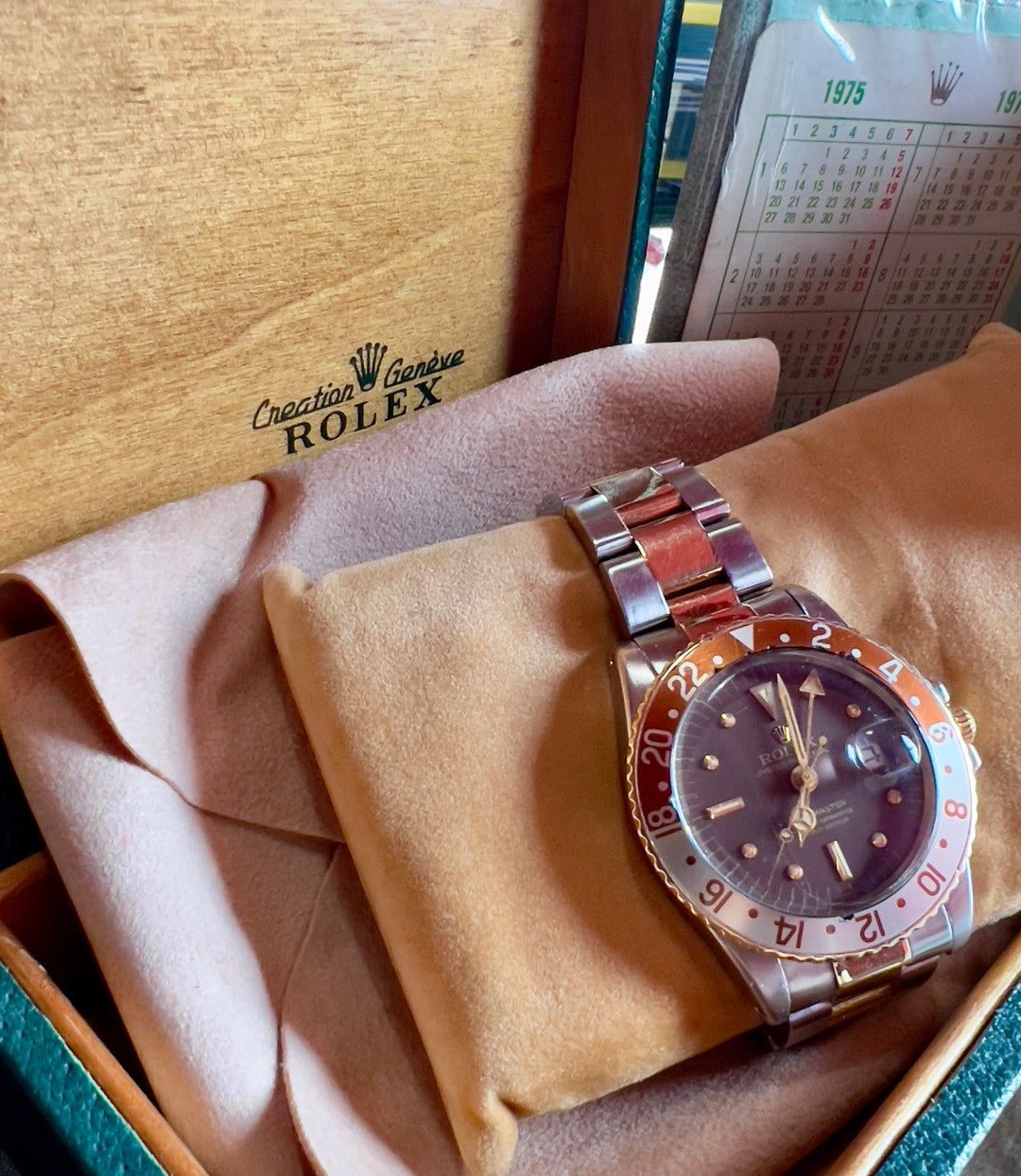 Rolex GMT-Master 1675 | 1975 | FULL SET | TIGER EYE | NIPPLE