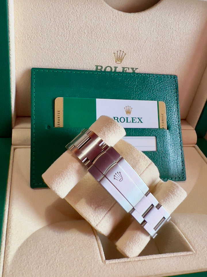 Rolex Oyster Perpetual 39 114300 | RHODIUM | 2020 | LIKE NEW