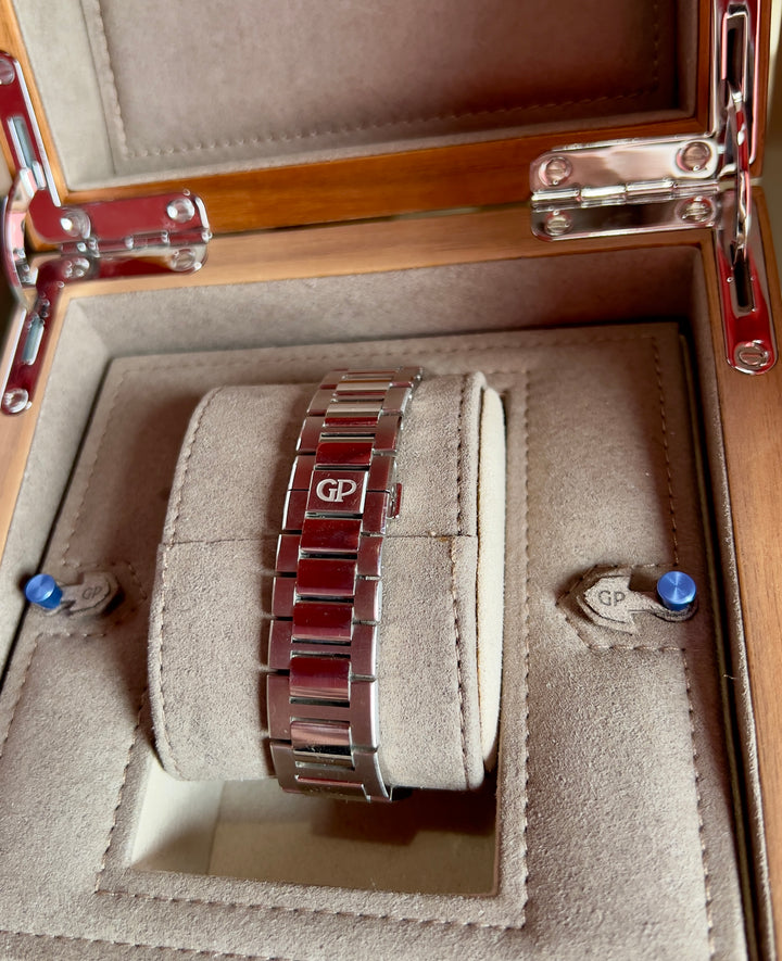 Girard Perregaux Laureato Chronograph LAUREATO | BLUE | 42MM | 81020 - 11