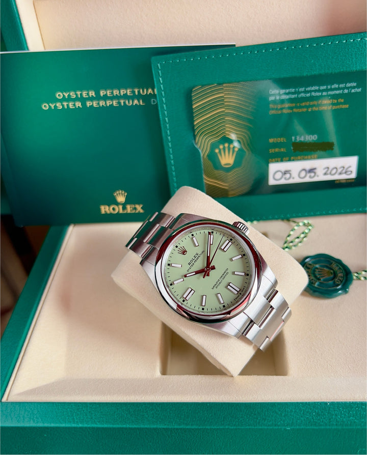Rolex Oyster Perpetual Stainless Dial (2025) 134300 | NEW 2026 | GREEN | PISTACCHIO | ITA