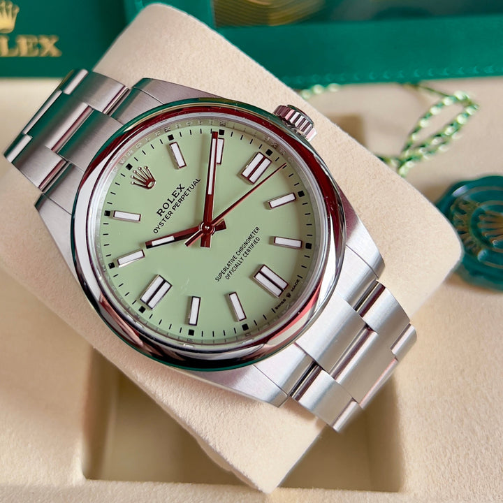 Rolex Oyster Perpetual Stainless Dial (2025) 134300 | NEW 2026 | GREEN | PISTACCHIO | ITA