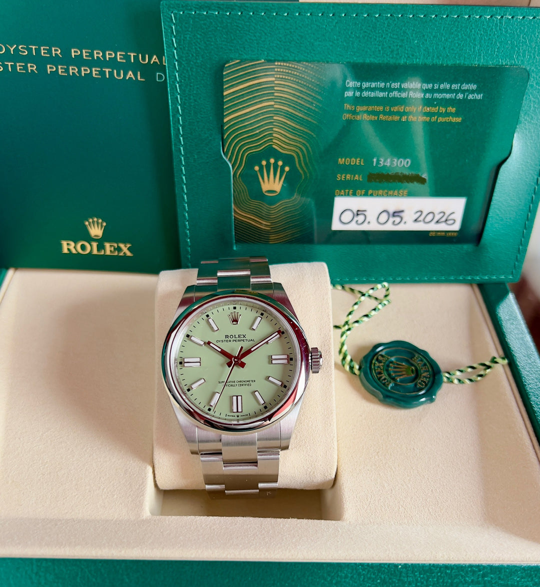 Rolex Oyster Perpetual Stainless Dial (2025) 134300 | NEW 2026 | GREEN | PISTACCHIO | ITA