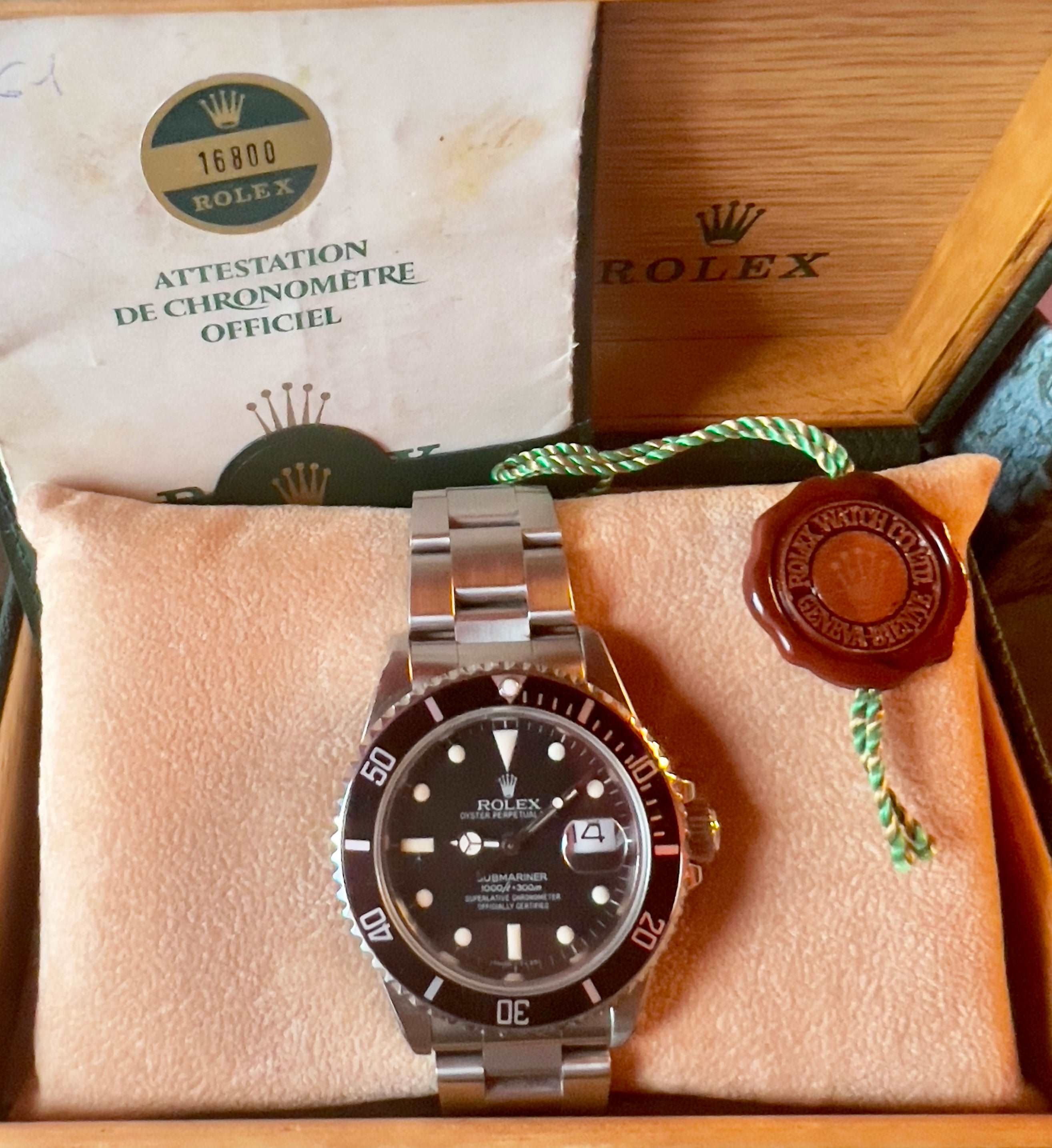 Rolex submariner date on sale 16800