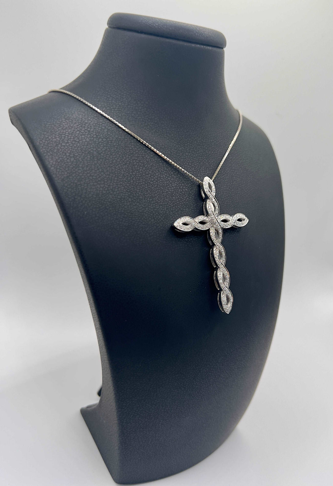 Collana | CROCE