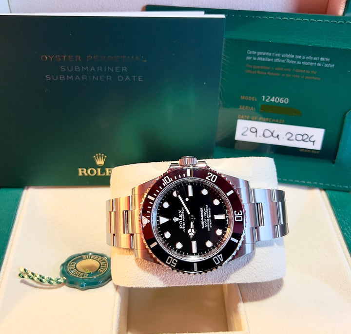 Rolex Submariner (No Date) 124060 NEW 2024