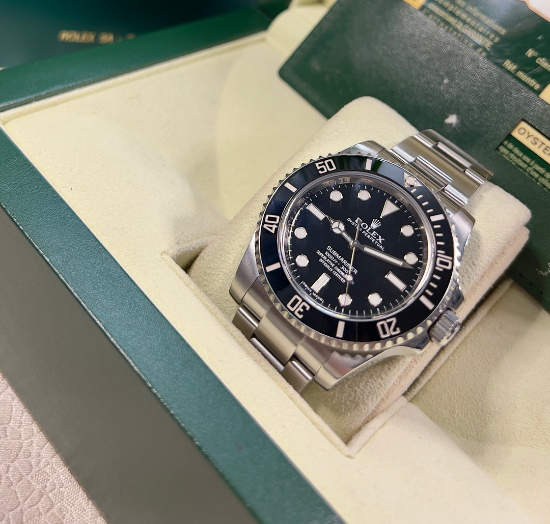 Rolex Submariner (No Date) 114060 | 2013