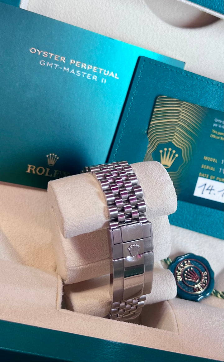 Rolex GMT-Master II 126710BLNR | 2023 | FULL SET