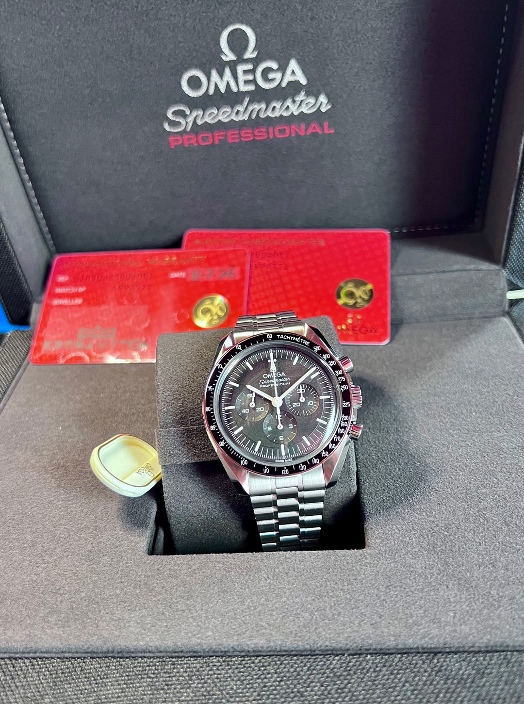 Omega Speedmaster Professional Moonwatch NEW | 2026 | 31030425001001