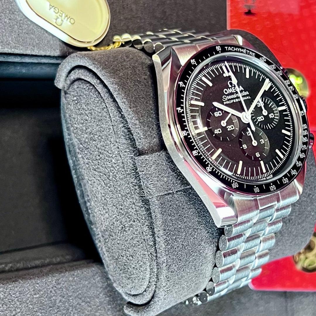 Omega Speedmaster Professional Moonwatch NEW | 2026 | 31030425001001
