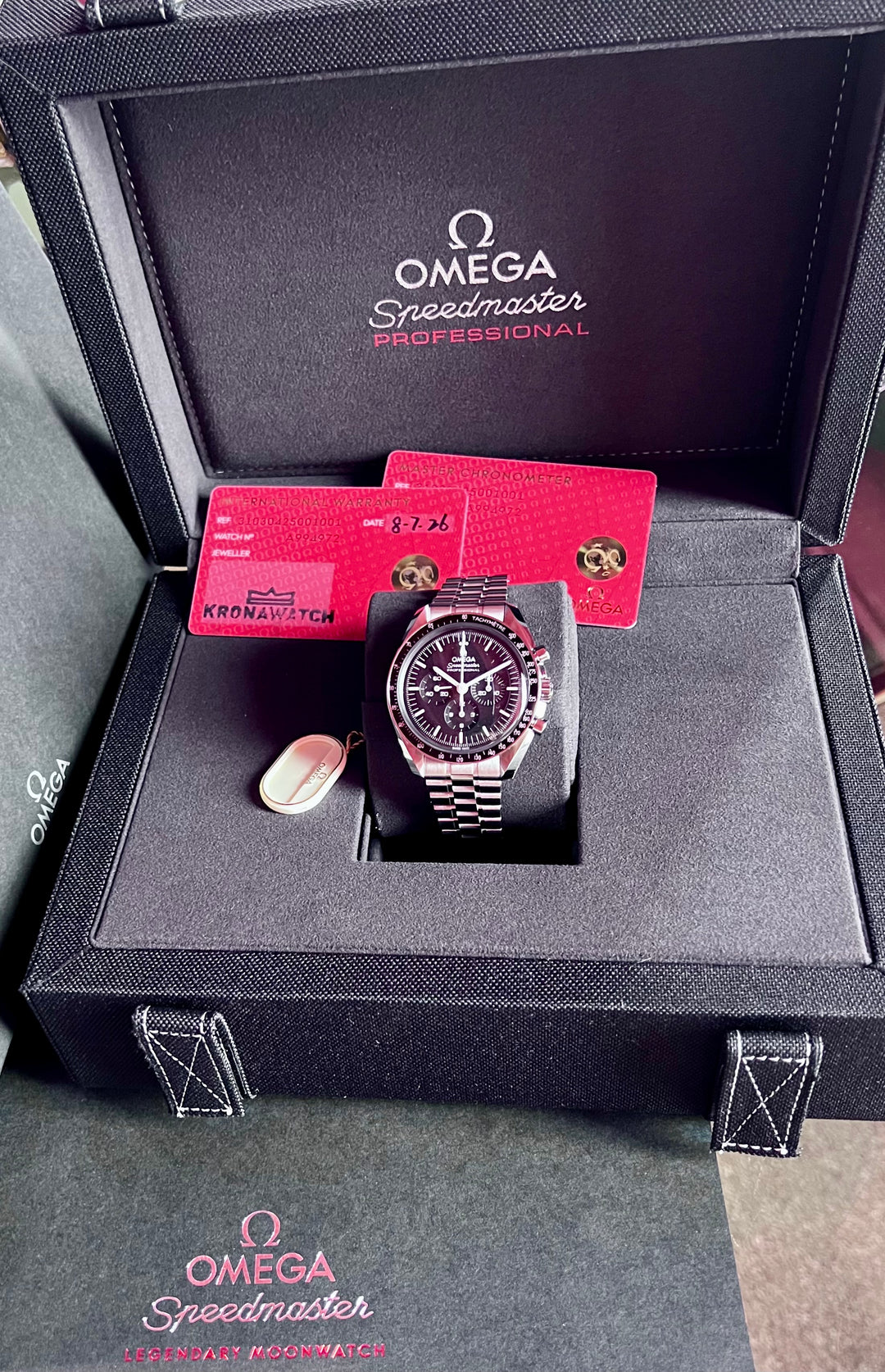 Omega Speedmaster Professional Moonwatch NEW | 2026 | 31030425001001