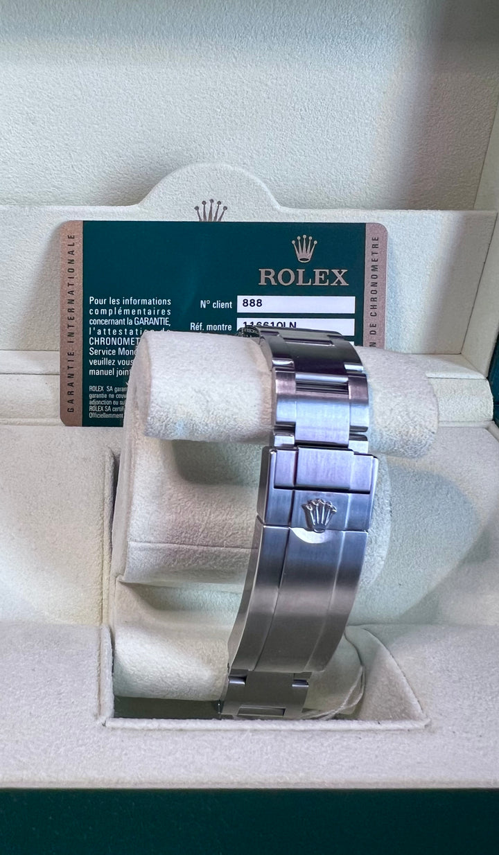 Rolex Submariner Date 116610LN | 2011 | LIKE NEW