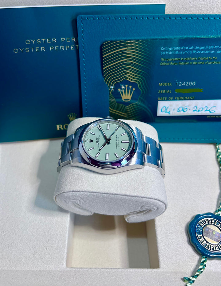 Rolex Oyster Perpetual 124200 | PISTACCHIO | NEW 2026