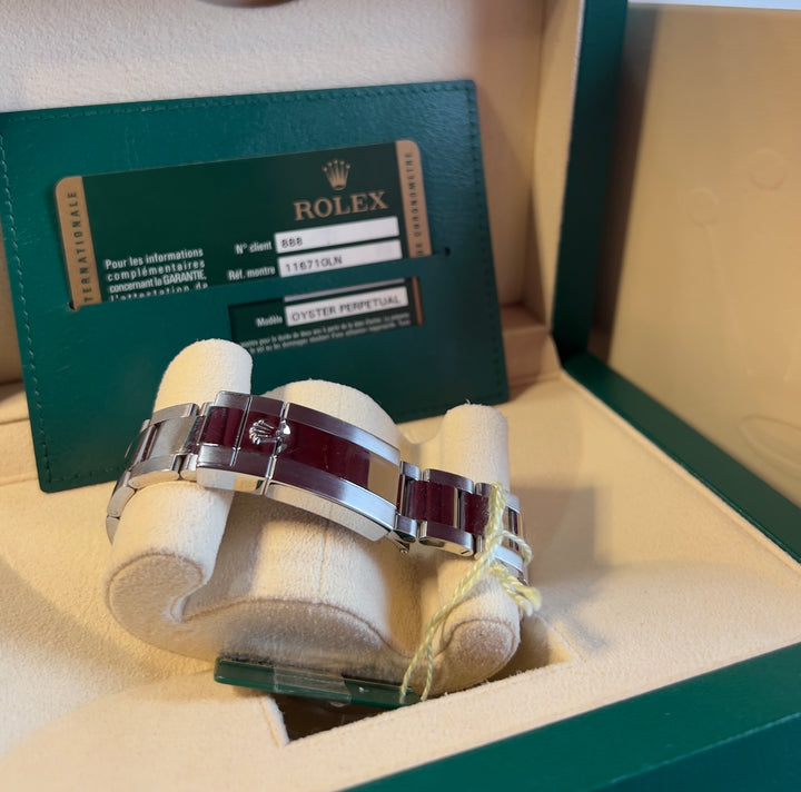 Rolex GMT-Master II 116710LN | 2011