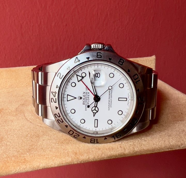 Rolex Explorer II 16570 | 2004 | ITA | NO HOLES