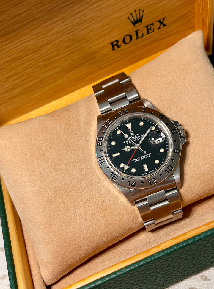 Rolex Explorer II 16570 | 1990