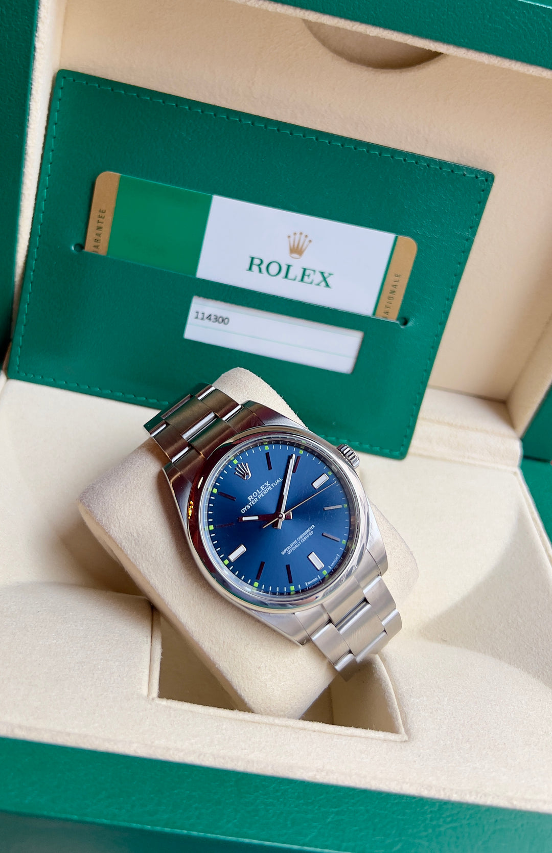 Rolex Oyster Perpetual 39 114300 | BLUE | 2019
