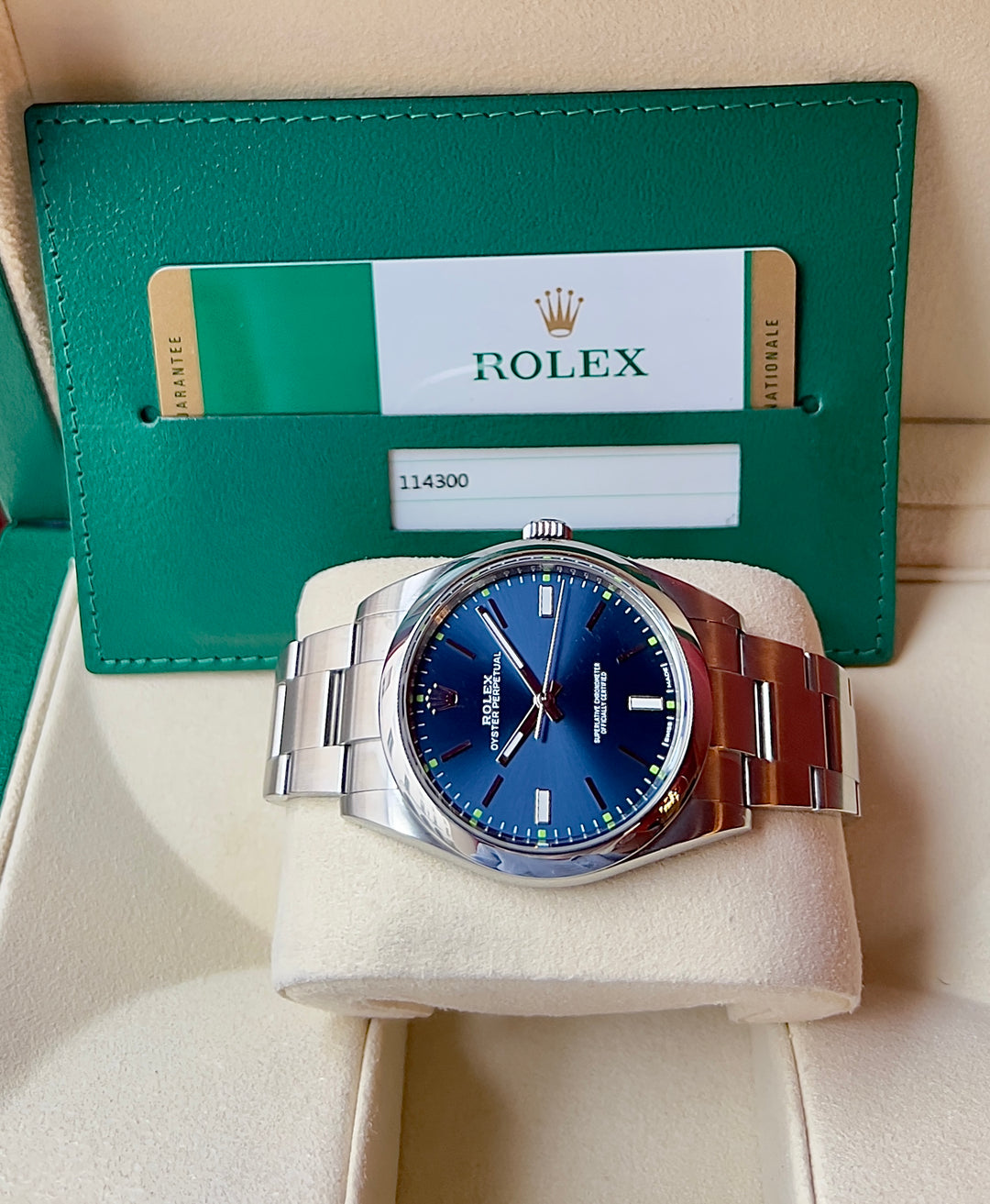 Rolex Oyster Perpetual 39 114300 | BLUE | 2019