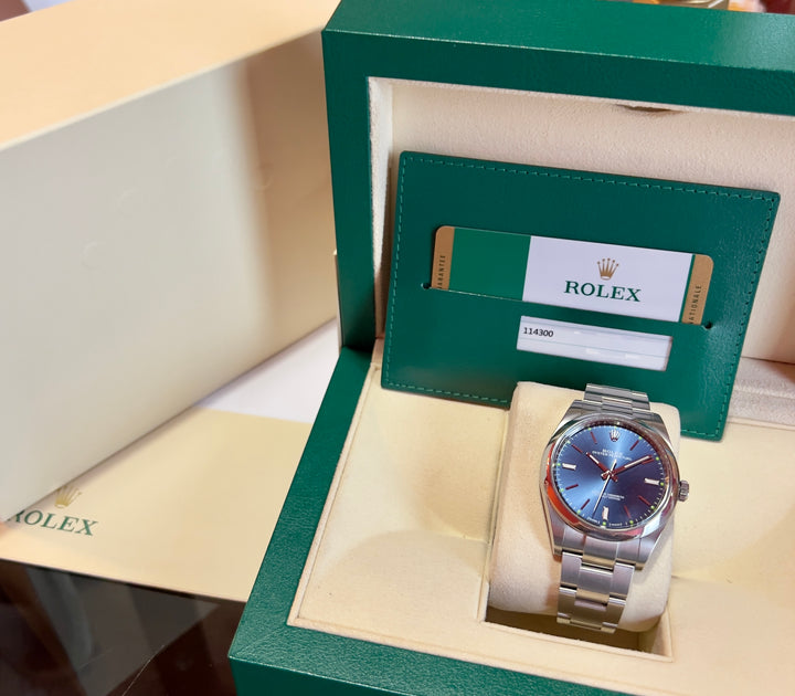 Rolex Oyster Perpetual 39 114300 | BLUE | 2019