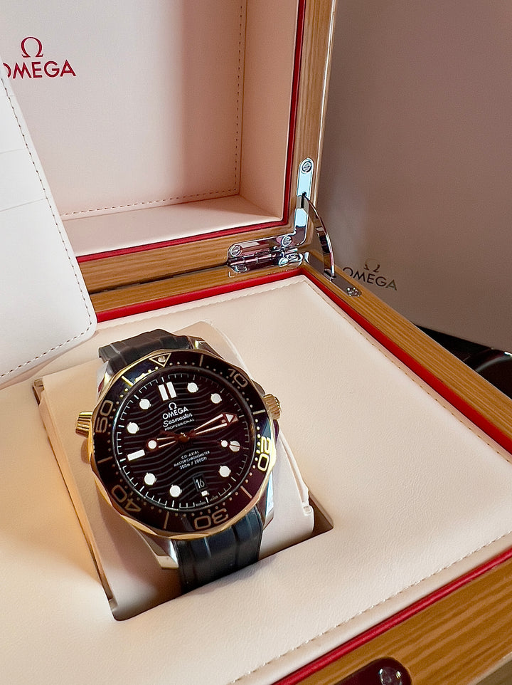 Omega Seamaster Diver 300 M LIKE NEW | 2021 | ITA